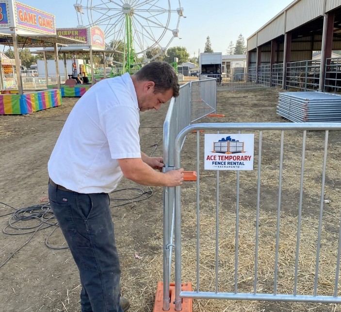 Ace Temporary Fence Rental Sacramento panels installed on construction site